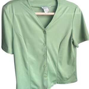 Classic Green short sleeve Button-Up Top